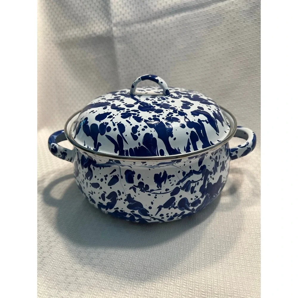 GOLDEN RABBIT Blue & White 2.5 Quart 